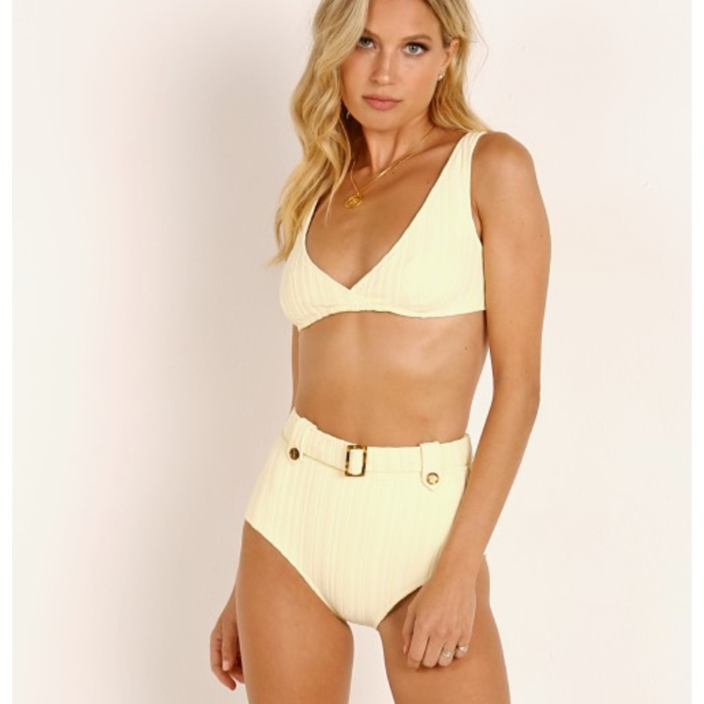 Solid & Striped Annie Bikini Top